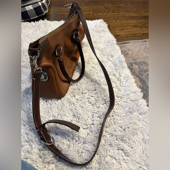 Dooney and Bourke, Brown Pebbled Leather with Brown Handles, Hand/Shoulder bag - Picture 7 of 8
